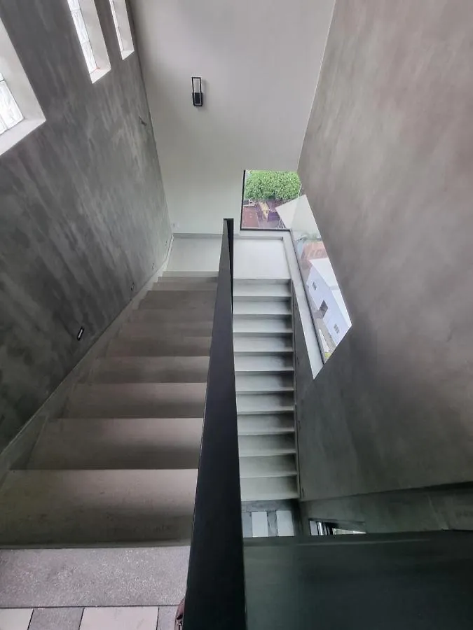 Aparthotel Vaux Park Street - A Collection Of 8 Luxury Lofts