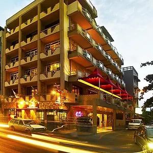 Hotel Omega Regency, Colombo